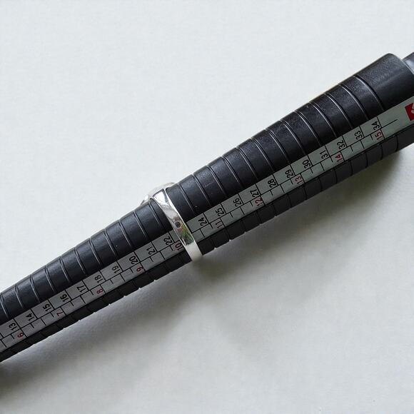 Vintage 925 Silver Abalone Shell Inlay Ring Oval Boho Iridescent Lightweight - Picture 6 of 6